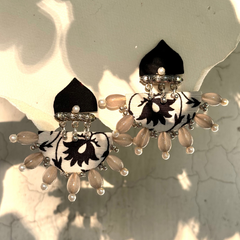 FF-BLACK FLORAL DROP PEARLS handmade earrings