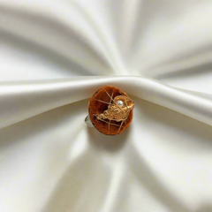 RR-SEA SHELL handemade ring.