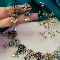 BRASS STONE FLORAL SET