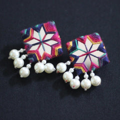 CC-MIRROR CANDIES handmade earrings.