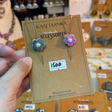 FLOWER EARNEEDLE