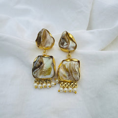 MOTHER PEARL EARRINGS