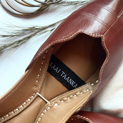 PLAIN LEATHER KHUSSA