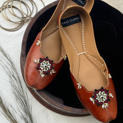 HANDMADE FABRIC BROOCH KHUSSA