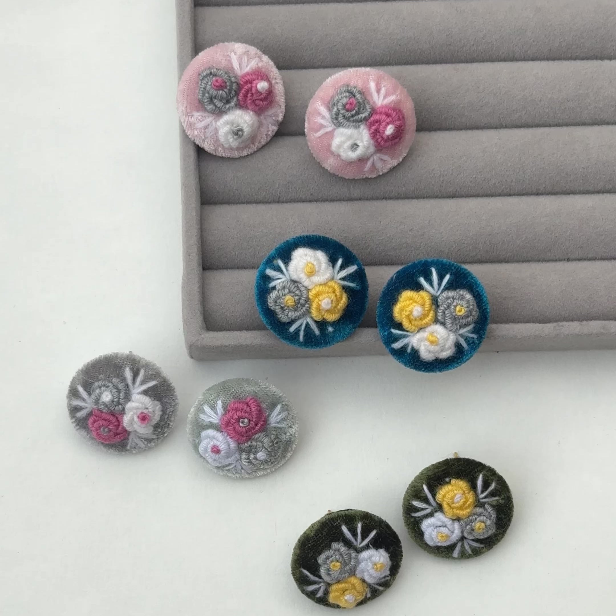 CC-BULLION BUNTIES handmade studs