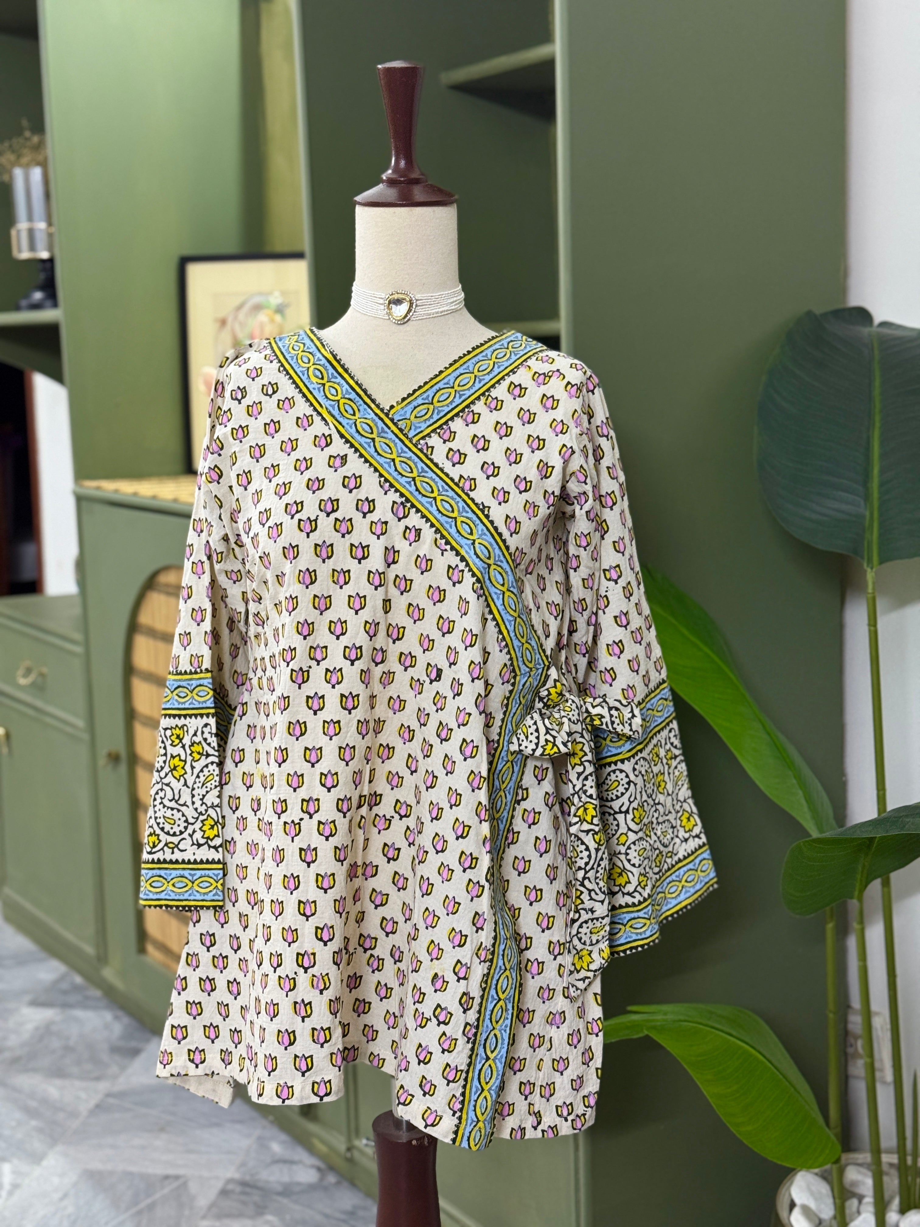 LOTUS SHIRT