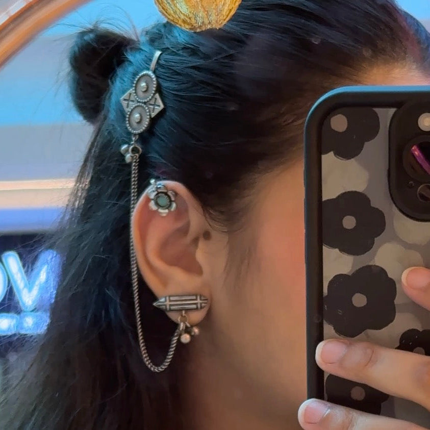 OX-Faux Ear Clips