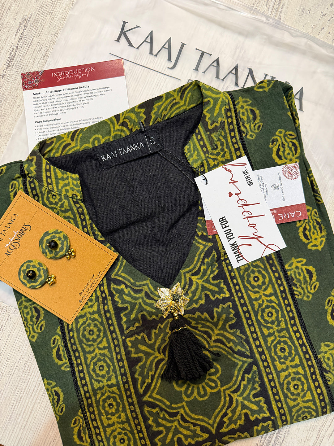 GREEN AJRAK TOP