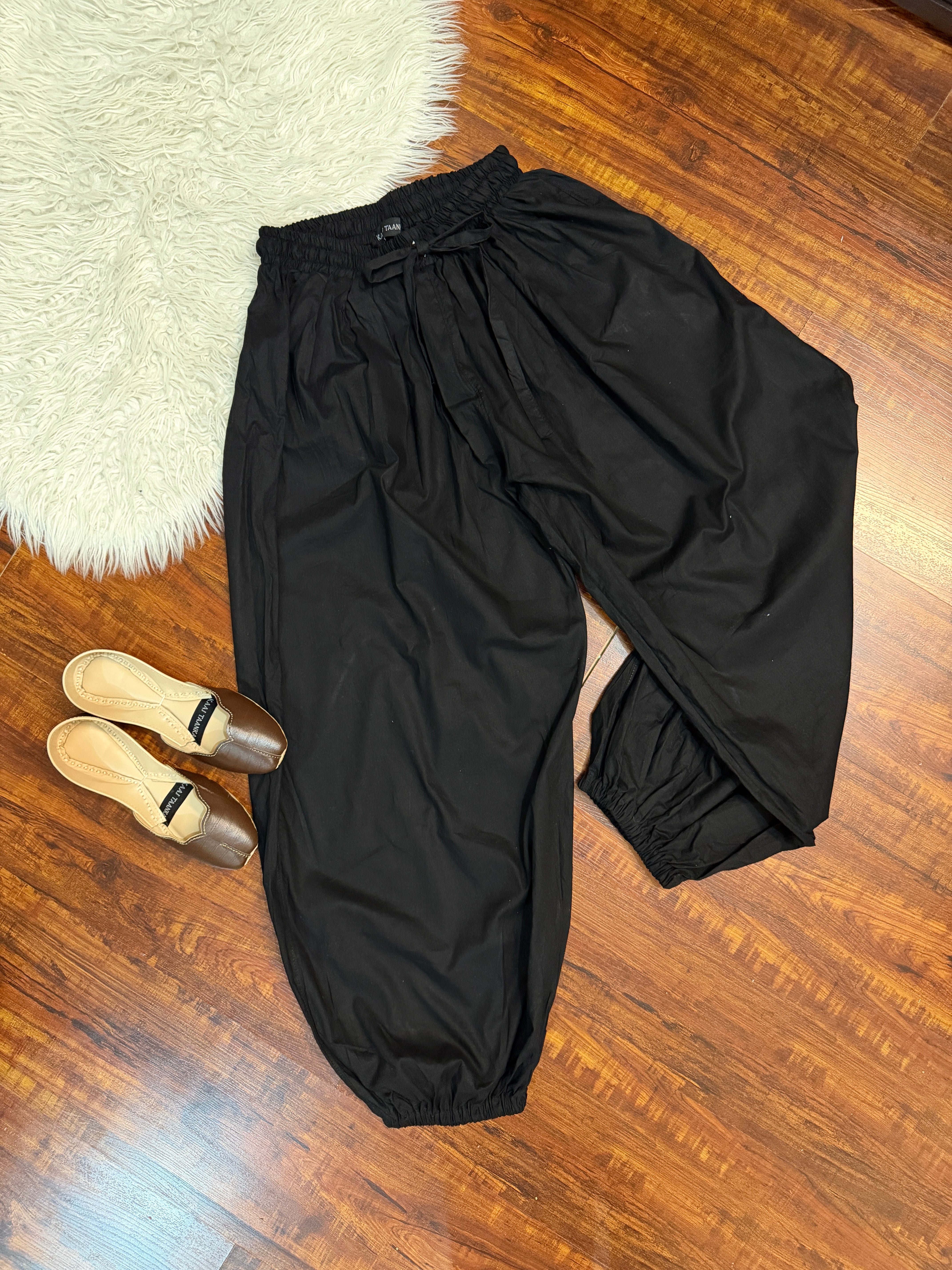 BLACK BALLOON TROUSERS