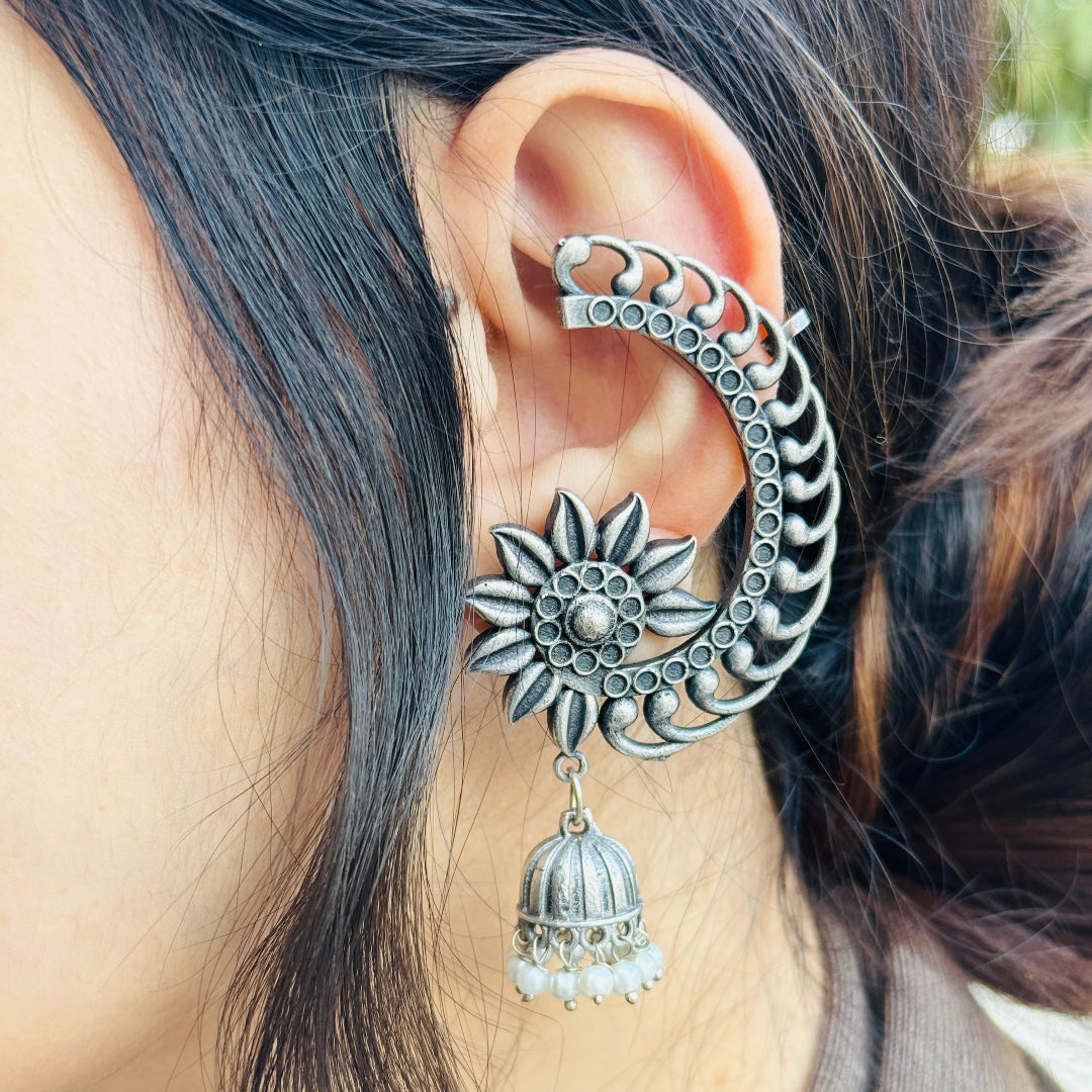 FLOWER EAR CUFFS