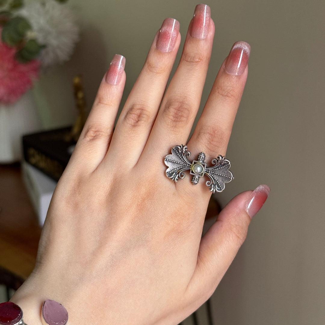 DOT PEARLS RING