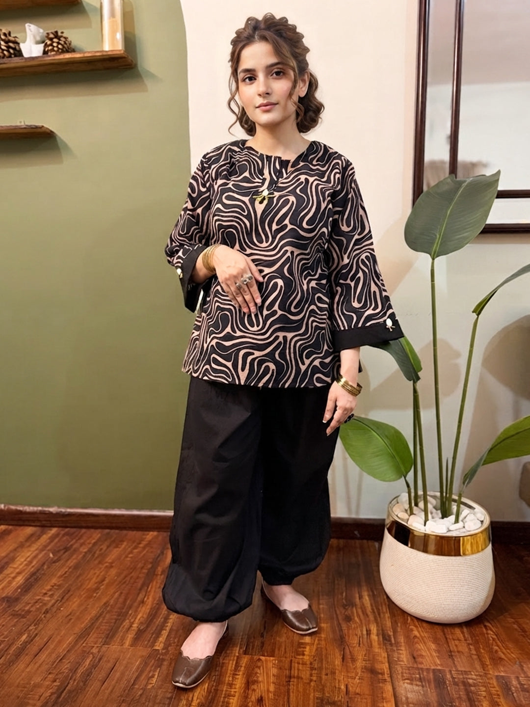ABSTRACT BLACK (2-PIECE)