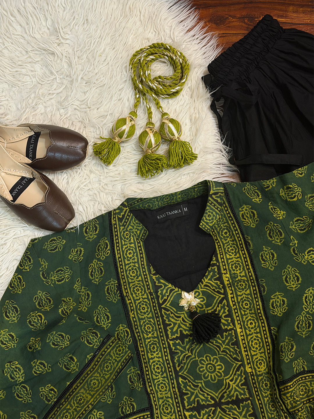 GREEN AJRAK TOP