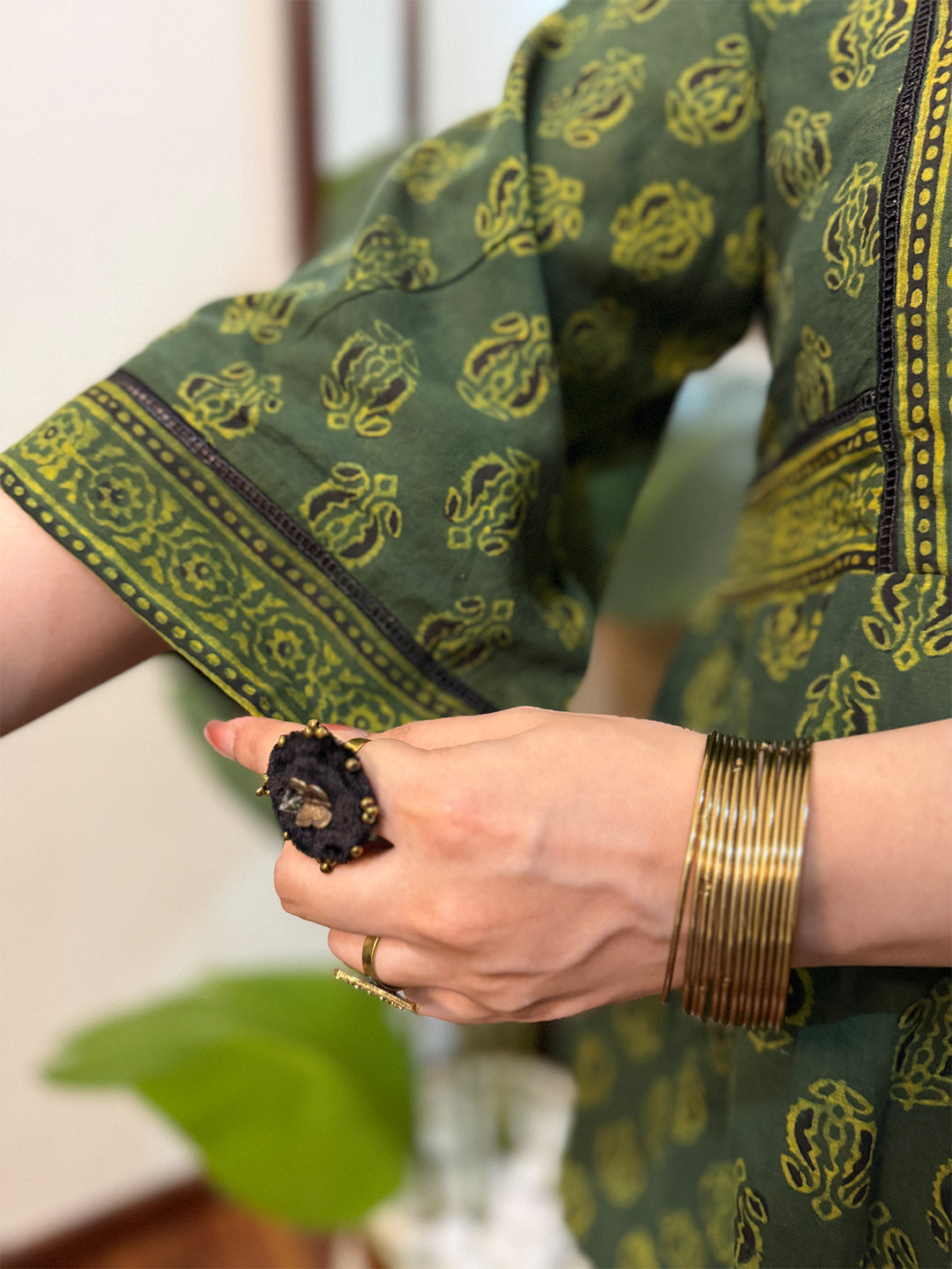 GREEN AJRAK TOP