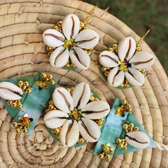 FF-COWRIE SHELL CHOKAR handmade set