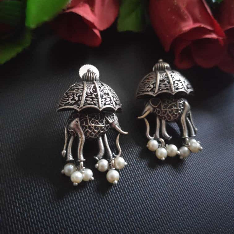 ROYAL ELEPHANT